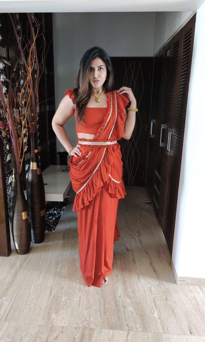 How to Style a Red Saree Label DC