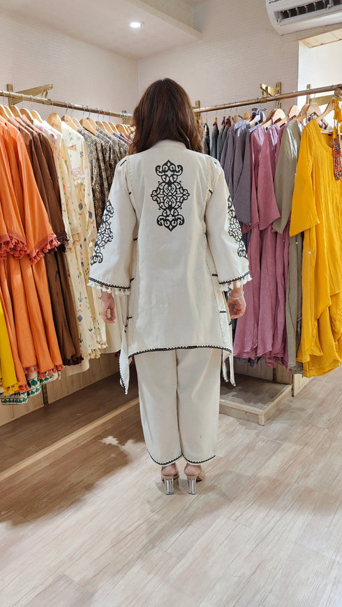 Off White Zipper Kurta Pant Set
