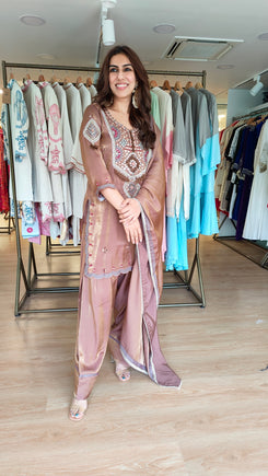 Shimmer Tissue Brown Farshi Set