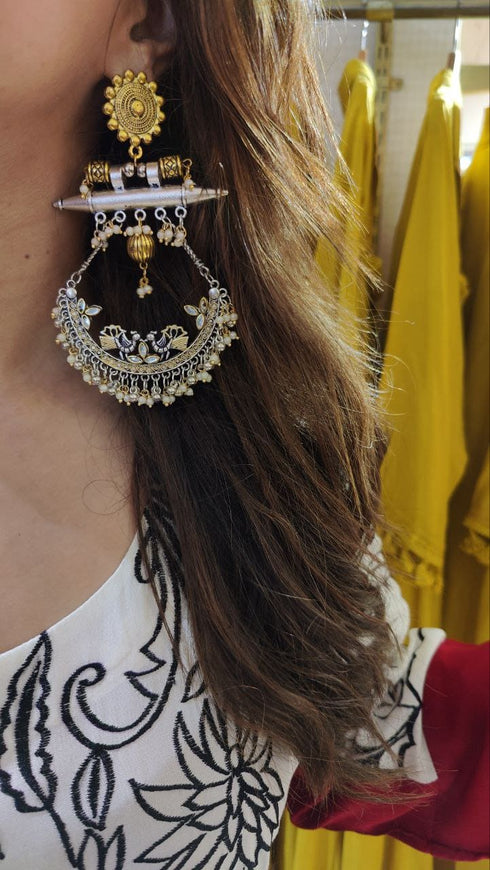 White And Red Long Embroidered Kurta With Pants