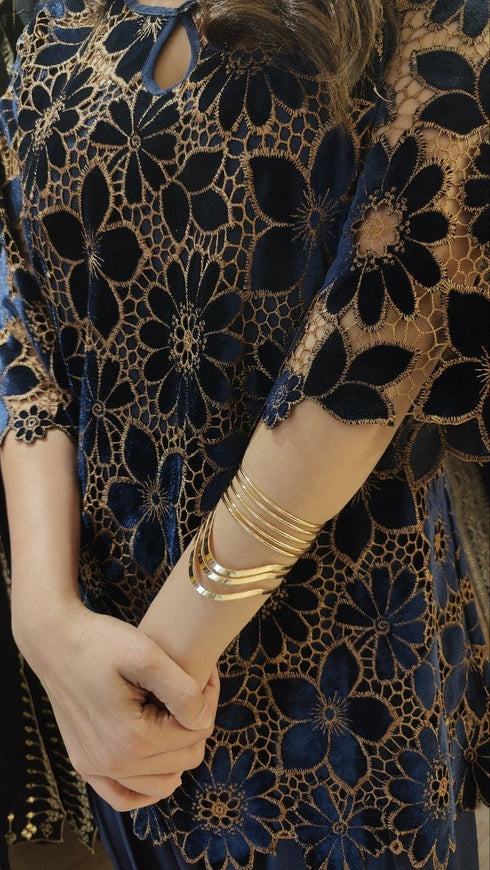 Majestic Curve Kada
