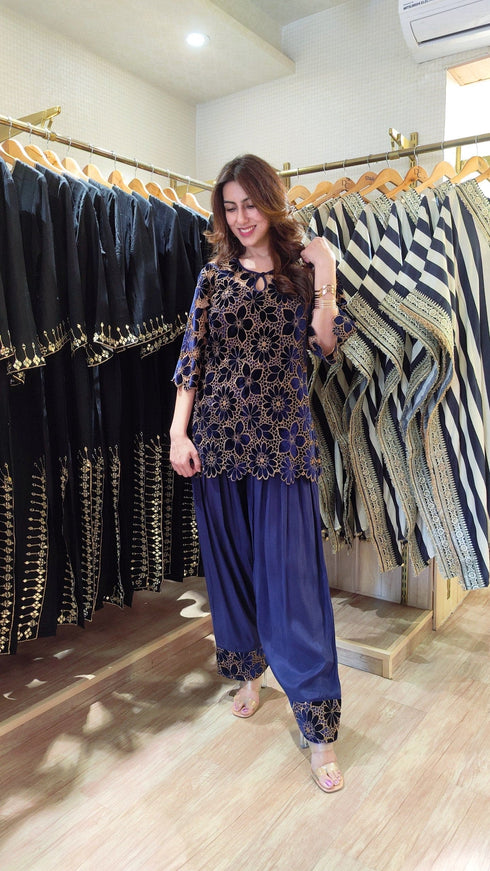 Blue Velvet Cutwork 3 Piece Farshi Set