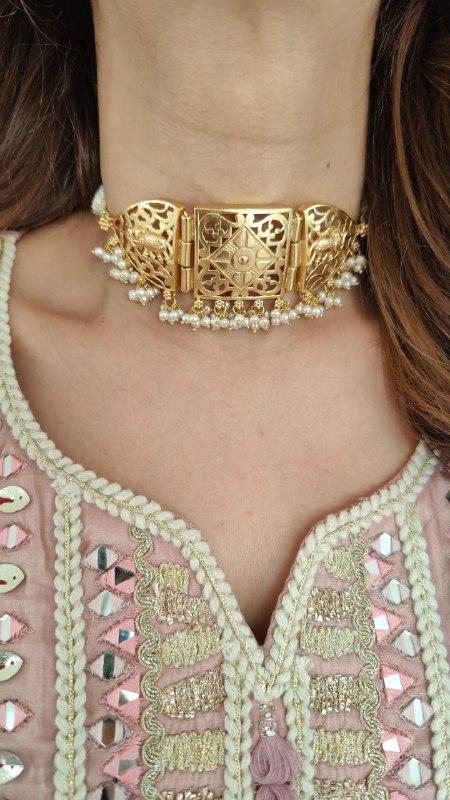 Elephant Filigree Gold Choker Necklace Set