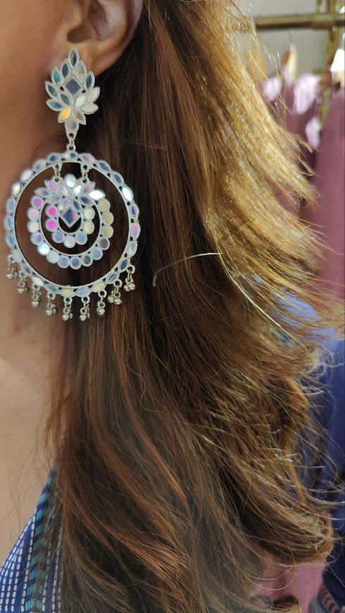 (@MasoomMinawala) Chandbali DC Statement Earrings