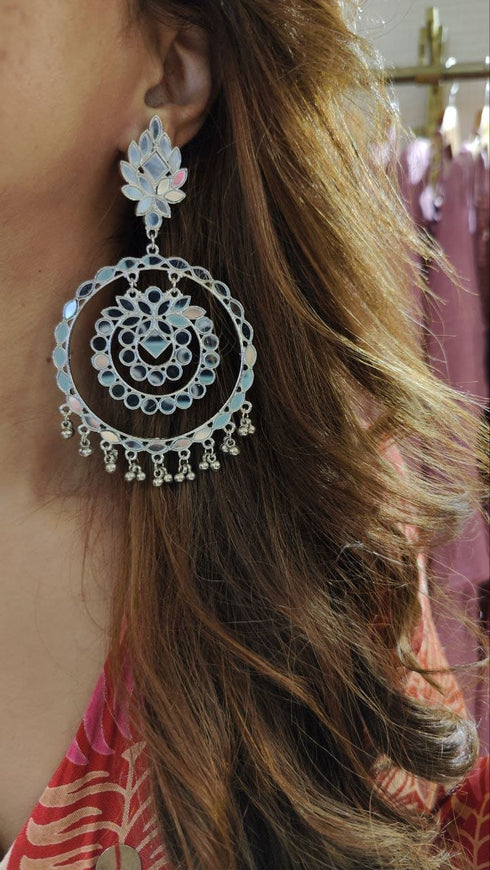 (@MasoomMinawala) Chandbali DC Statement Earrings
