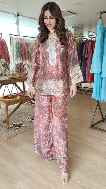 Brown Paisley Floral Coord Set
