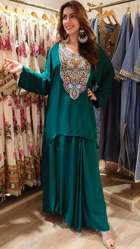Embroidered Green Kaftan Top with Drape Lungi Skirt