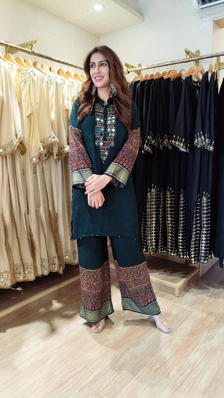 Label DC Fashion Image