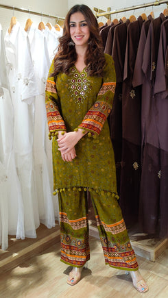 Mehendi Mirror Work Floral Coord Set