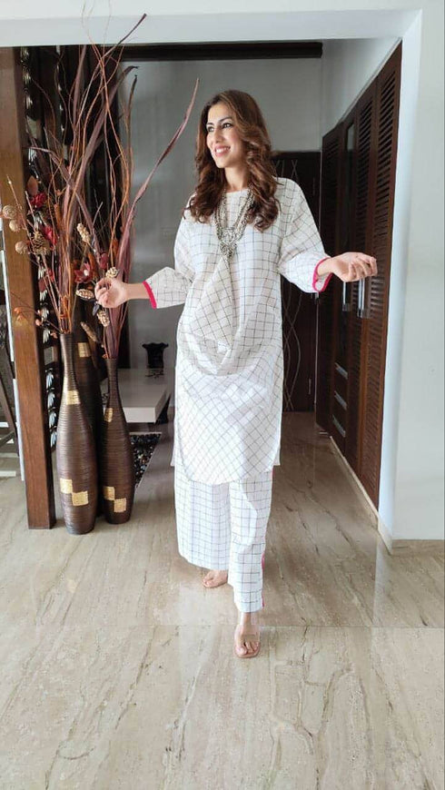 Checks White Drape Kurta Pant Set