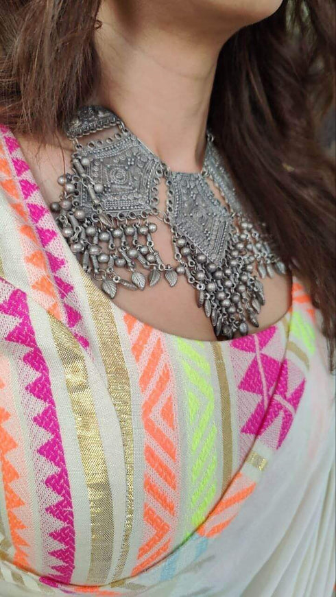 Prestitched Neon White Saree