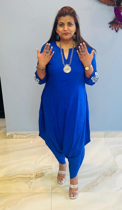 (@DivyankaTripathi) Royal Blue Embroidery Jumpsuit