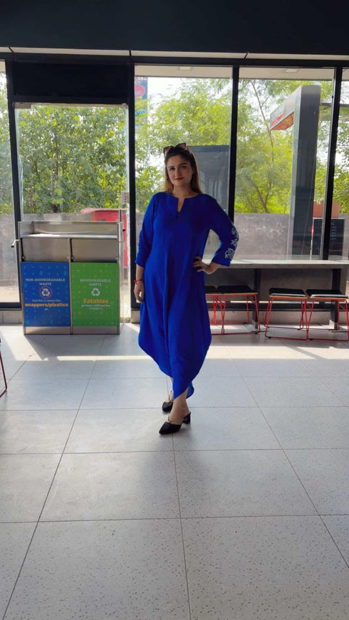 (@DivyankaTripathi) Royal Blue Embroidery Jumpsuit