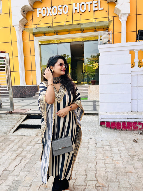 (Divyanka Tripathi) Gold Black Striped Kaftan Set