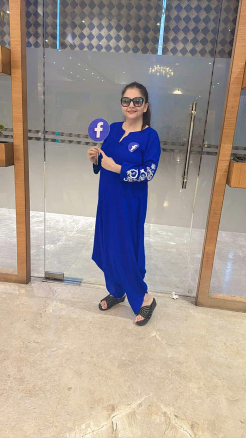 (@DivyankaTripathi) Royal Blue Embroidery Jumpsuit