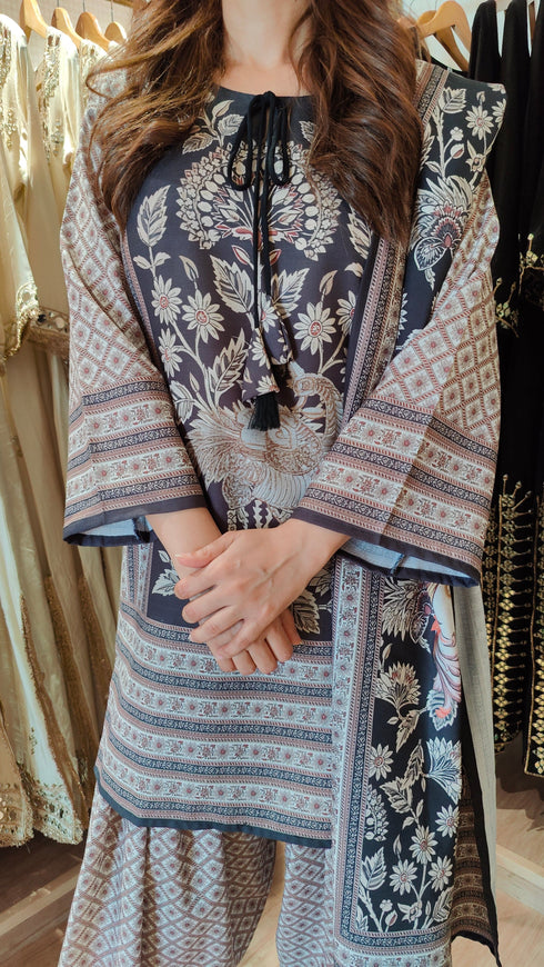 Black Cream Farshi Set with Duppatta