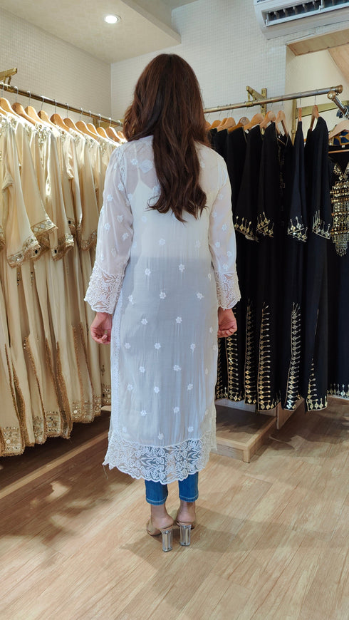 Hand Embroidered Lucknowi Kurta 3