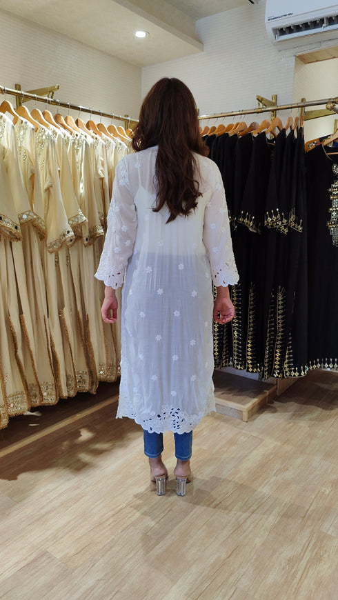 Hand Embroidered Lucknowi Kurta 4