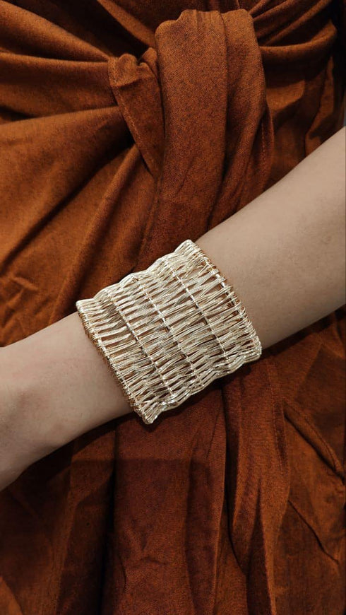 Majestic Dull Gold Kada