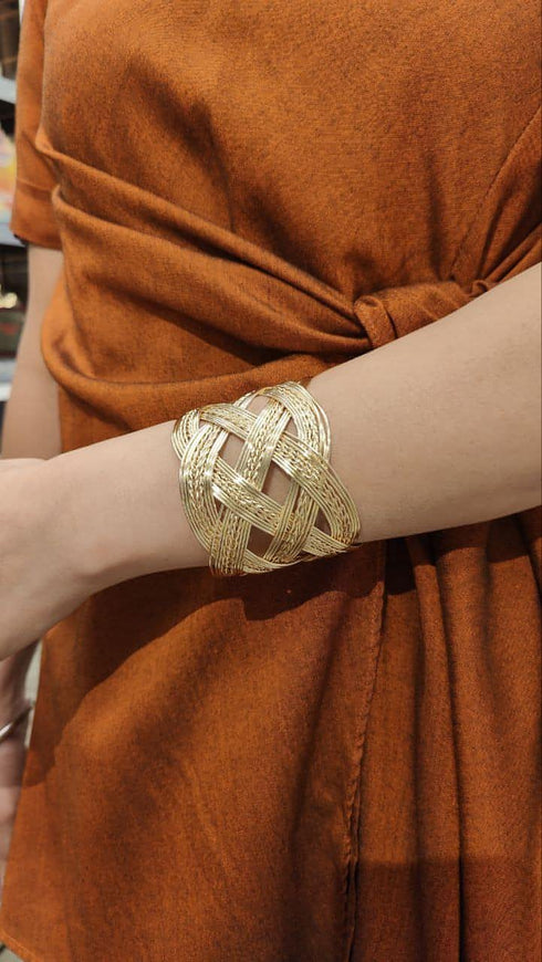 Majestic Gold Braided Kada
