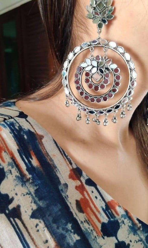 (@MasoomMinawala) Chandbali DC Statement Earrings
