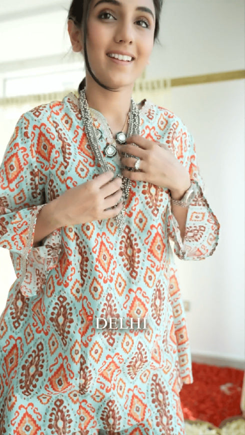 (@MasoomMinawala) Statement DC Necklace