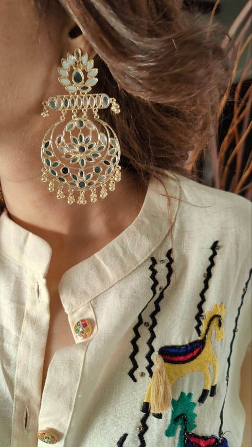 Off white Ruffle Cut Sleeves Horse Embroidery