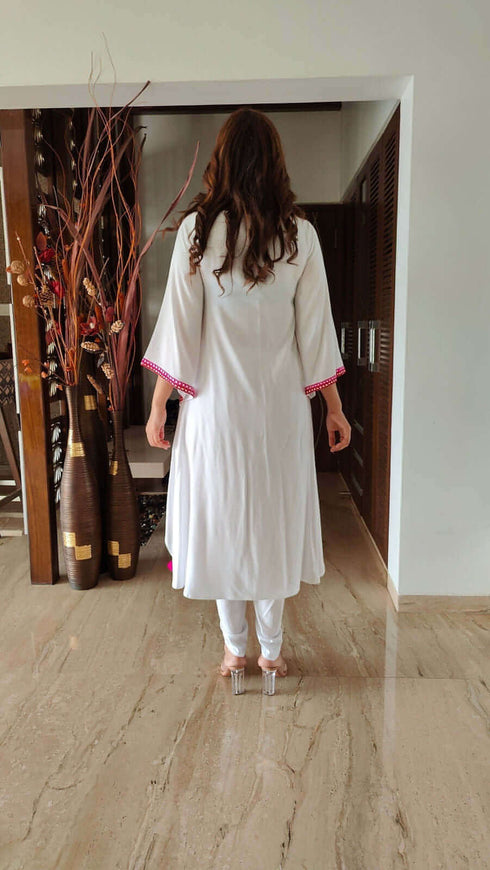 Pink Tassel White Kurta Set