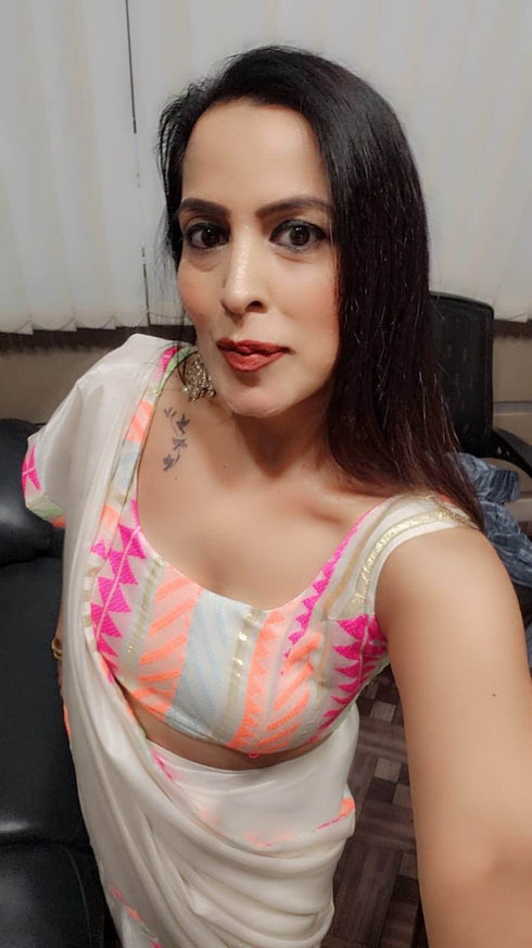 Prestitched Neon White Saree