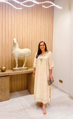 Hansika Motwani Embroidered Ivory White Kaftan Dress