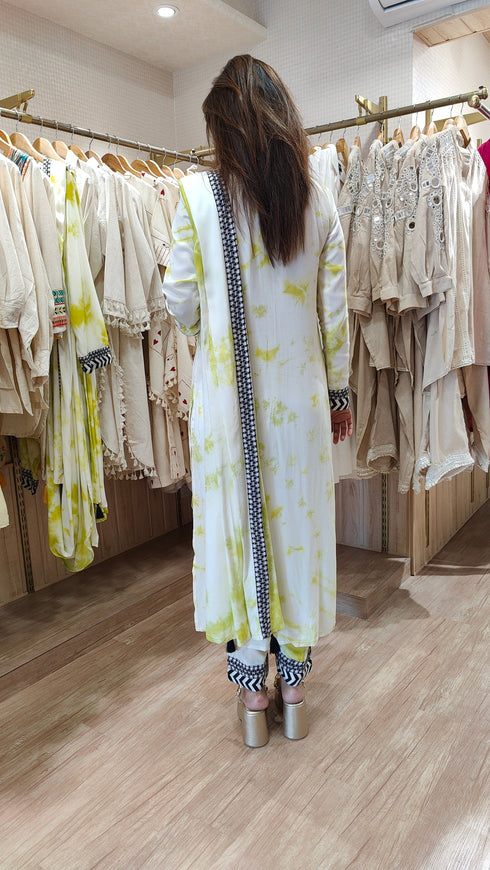 (Kajol) Tie Dye Green Drape Sari Kurta Set