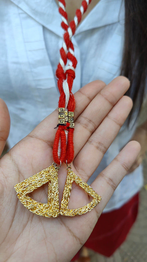 White Red Drape Pants with Necklace Coord Set