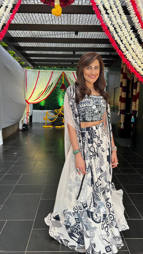 (@Yasmin Karachiwala) Creamy Charcoal Drape 3 Piece Set