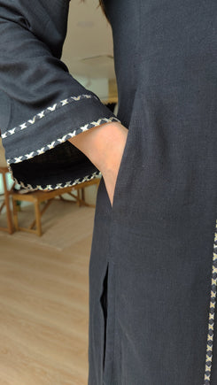 Black Gota Work Kurta Set - view 8