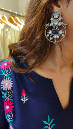 Blue White Embroidered Farshi Set with Potli - view 9