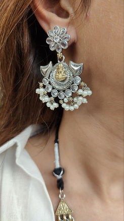 Dual Tone Kundan Necklace Set - view 3
