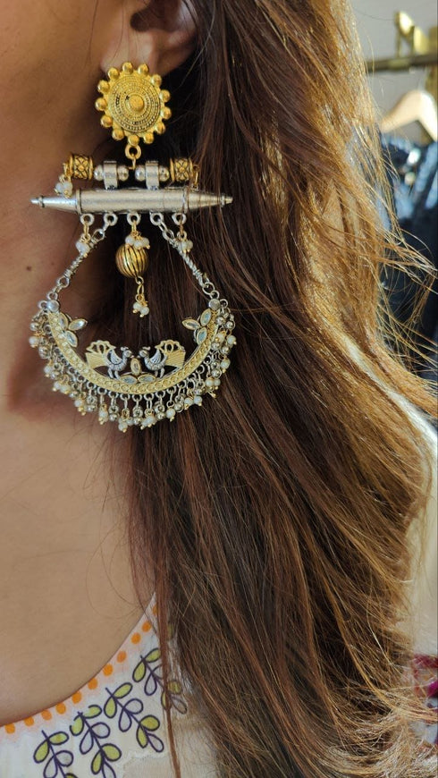 Dual Tone Peacock Pearl Earring - view 26