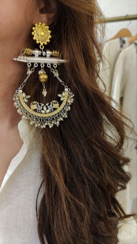 Dual Tone Peacock Pearl Earring - view 4