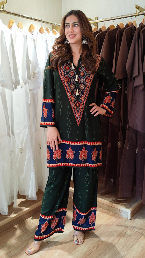 Emerald Green V-Neck Border Coord Set