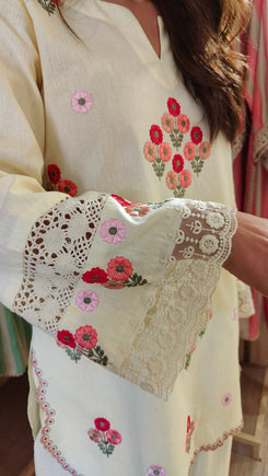 Floral Cream Embroidered Kurta Set - view 2