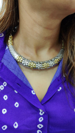 Floral Dual Tone Choker Set - view 5