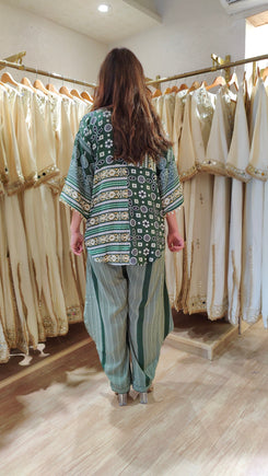 Green Beige Kurta Pant Set - view 8