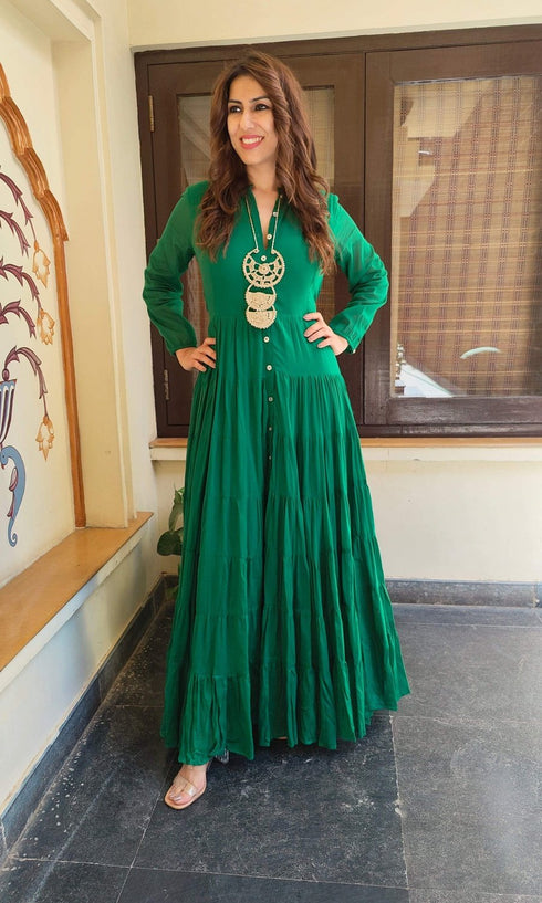 Green Ghera Dress With Neckpiece
