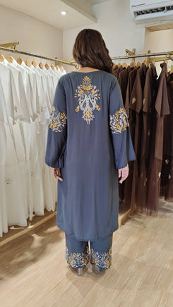Grey Kashmiri Paisley Embroidered Kurta Pant Set - view 7