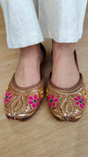 Handcrafted Gold Mukaish & Floral Thread Work Juttis - view 3
