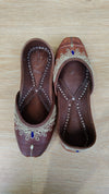 Handcrafted Tan Leather Original Zari Juttis - view 5