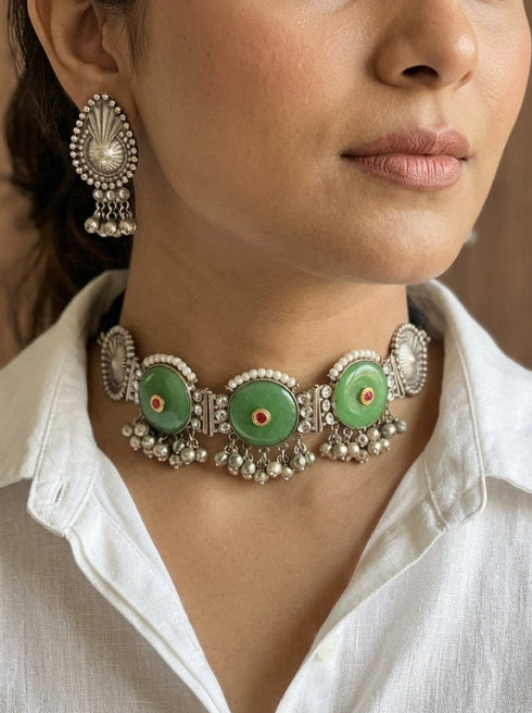 Oxidized Round Green Choker Set
