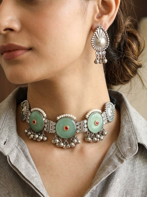 Oxidized Round Blue Choker Set