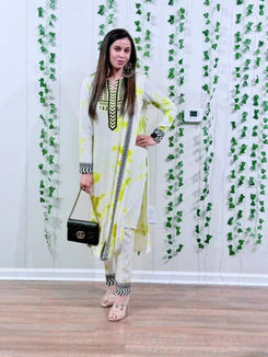Tie Dye Green Drape Sari Kurta Set - view 3