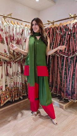 Maroon Green Organza Duppatta Farshi Set - view 3